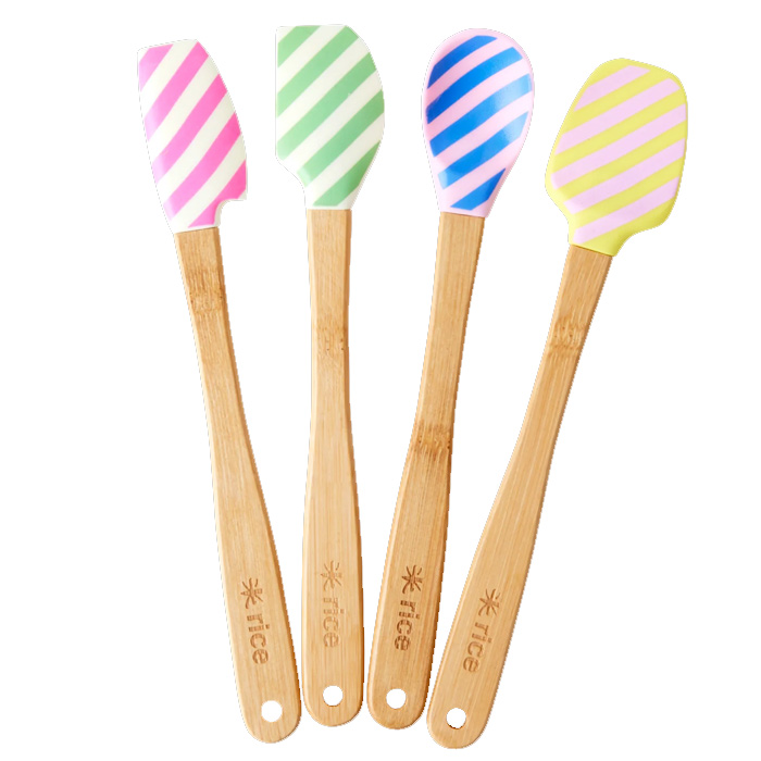 RICE Confezione da 4 raschietti e cucchiai multicolore in silicone